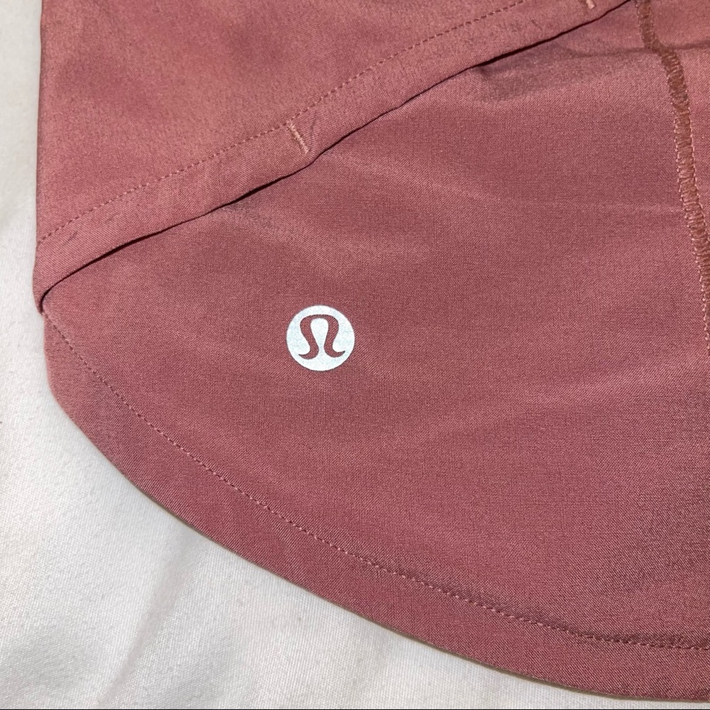 Lululemon Speed Up Shorts Size 6